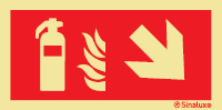 Señal de equipo de lucha contra incendio con el pictograma de extintor y flecha diagonal hacia bajo a la derecha