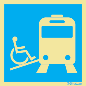 Señal informativa con el pictograma de rampa en tren para personas con discapacidad motora