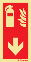Señal de equipo de lucha contra incendio con el pictograma de extintor y flecha vertical hacia bajo