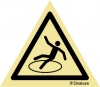 Señal de peligro con el pictograma de peligro de caída a pozo abierto