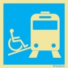 Señal informativa con el pictograma de rampa en tren para personas con discapacidad motora